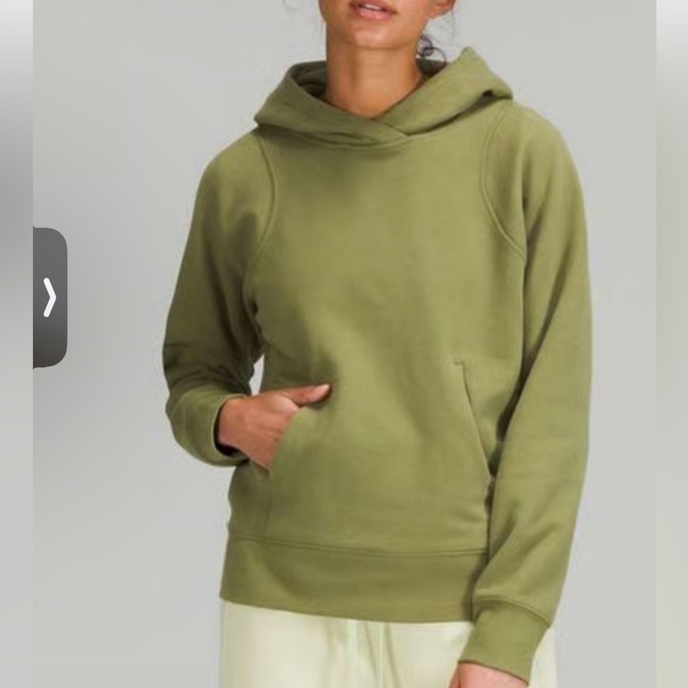 Lululemon Loungeful Hoodie - Color Bronze Green in size 6